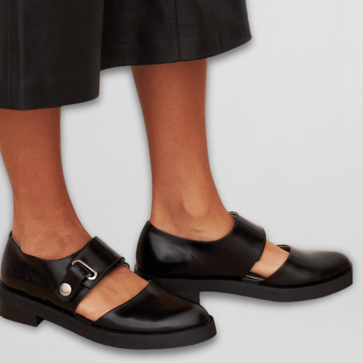 Lala | Comfort Buckle Shoes