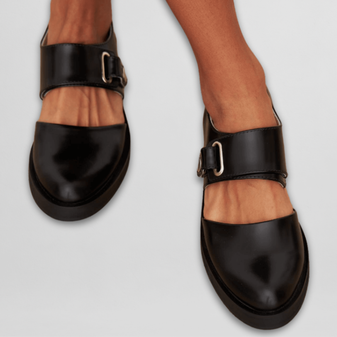 Lala | Comfort Buckle Shoes
