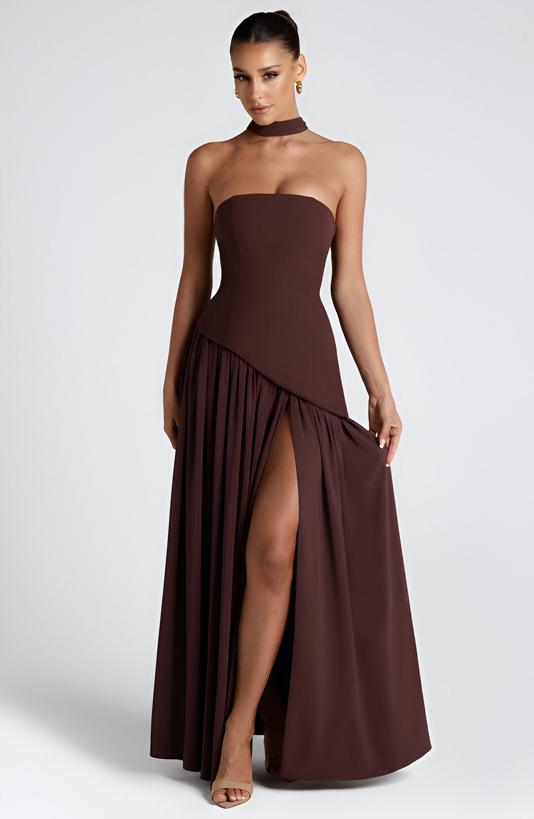 LOTTIE – RADIANT STRAPLESS EVENING GOWN