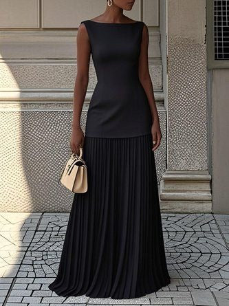 JUNIA – ELEGANTLY TAILORED TIMELESS EVENING DRESS