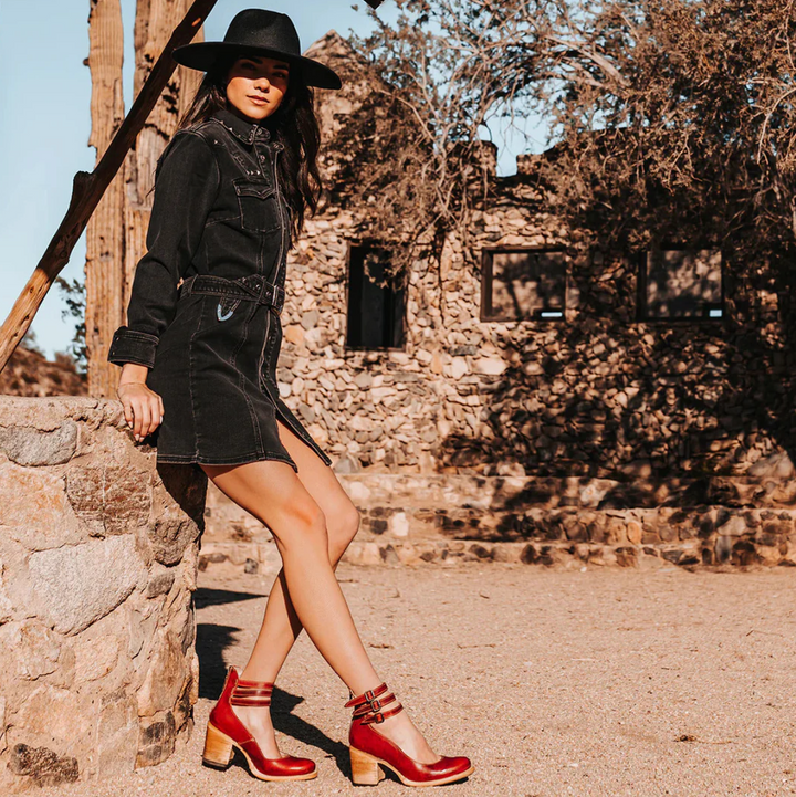 Avera | Vintage Elegance Leather Heels