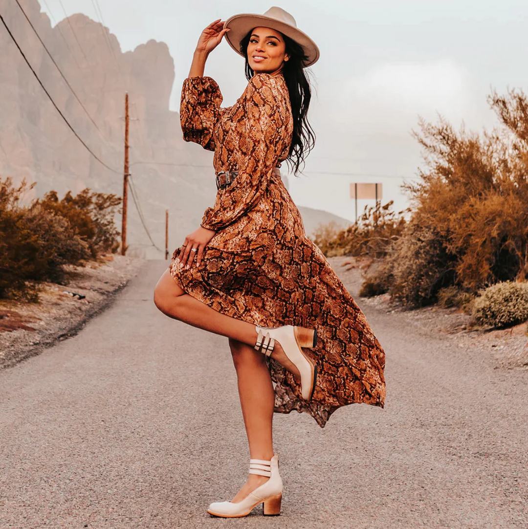 Avera | Vintage Elegance Leather Heels