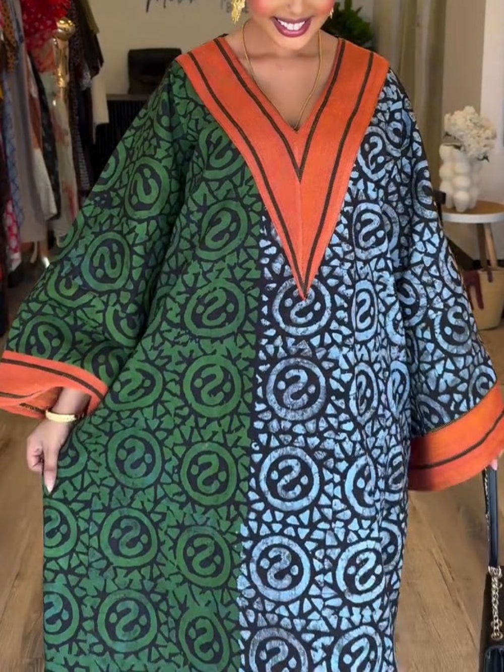 HALCYON – SLEEK DRESS WITH BOLD COLOR PANELS