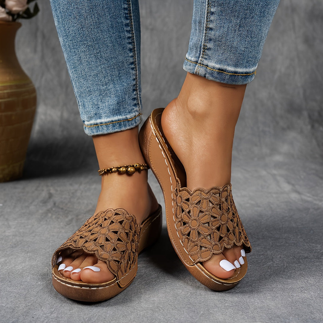 Bailey | Stylish and Comfy Sandals